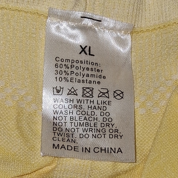 NWT Yellow Women's Sz. XL Yoga Gym Scrunch Butt Lifting Shorts With High Waist - Picture 7 of 8